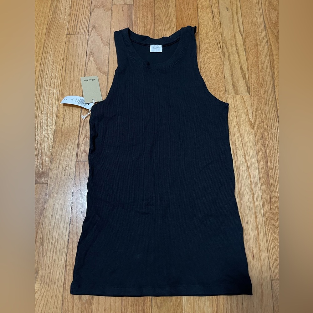 Aritzia Go To Tank Top